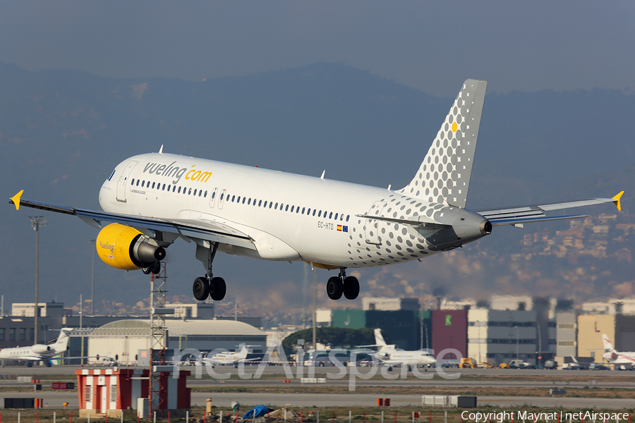 Vueling Airbus A320-214 (EC-HTD) | Photo 408652