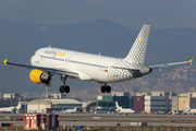 Vueling Airbus A320-214 (EC-HTD) at  Barcelona - El Prat, Spain