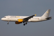 Vueling Airbus A320-214 (EC-HTD) at  Hamburg - Fuhlsbuettel (Helmut Schmidt), Germany