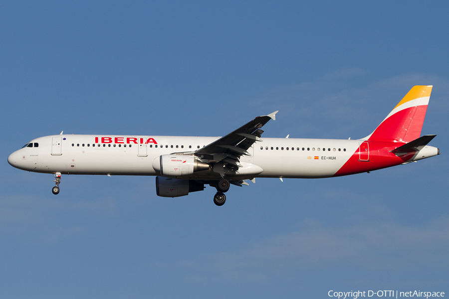 Iberia Airbus A321-212 (EC-HUH) | Photo 525538