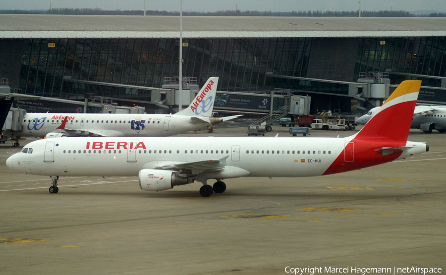 Iberia Airbus A321-211 (EC-HUI) | Photo 120717