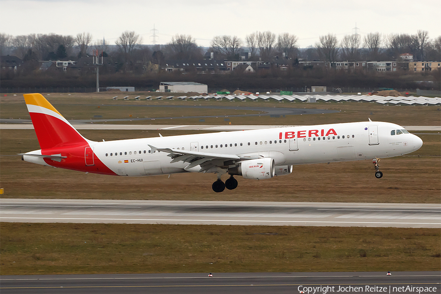 Iberia Airbus A321-211 (EC-HUI) | Photo 102183