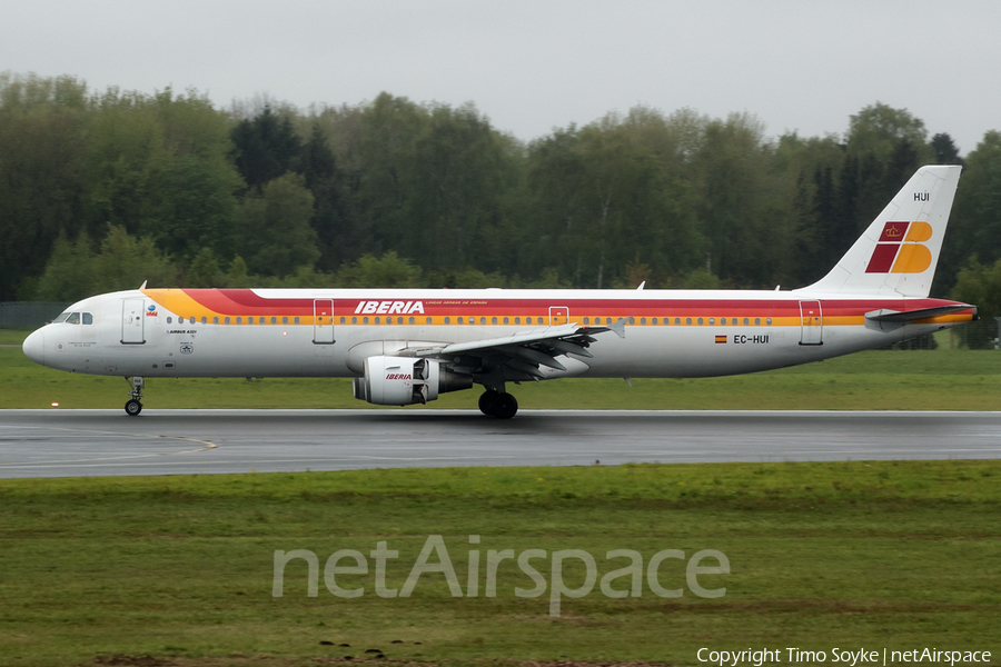 Iberia Airbus A321-211 (EC-HUI) | Photo 22312