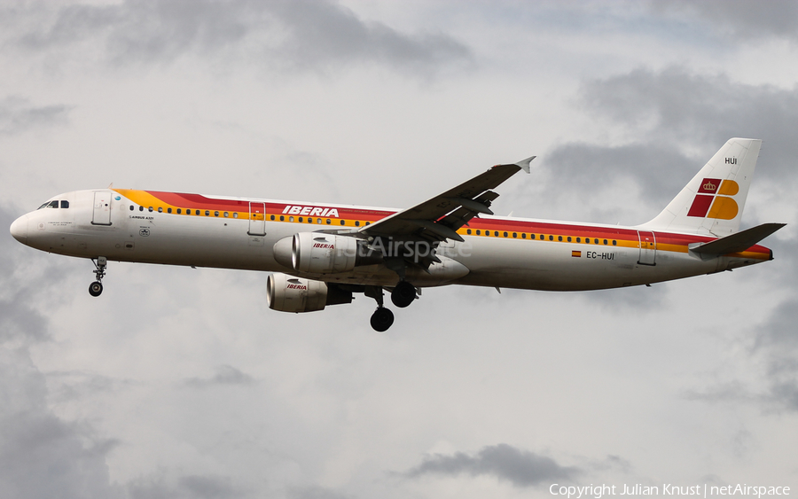 Iberia Airbus A321-211 (EC-HUI) | Photo 107636