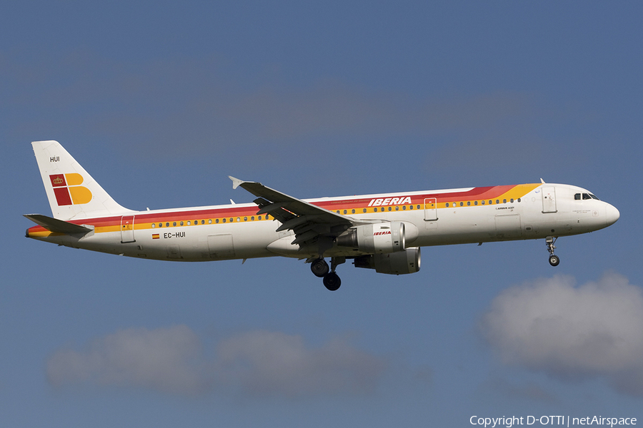 Iberia Airbus A321-211 (EC-HUI) | Photo 277761