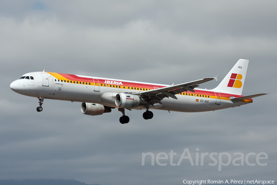 Iberia Airbus A321-211 (EC-HUI) | Photo 285286