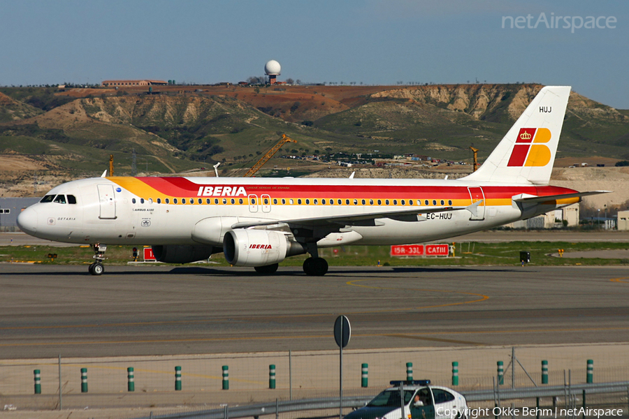Iberia Airbus A320-214 (EC-HUJ) | Photo 44716