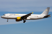 Vueling Airbus A320-211 (EC-ICQ) at  Barcelona - El Prat, Spain