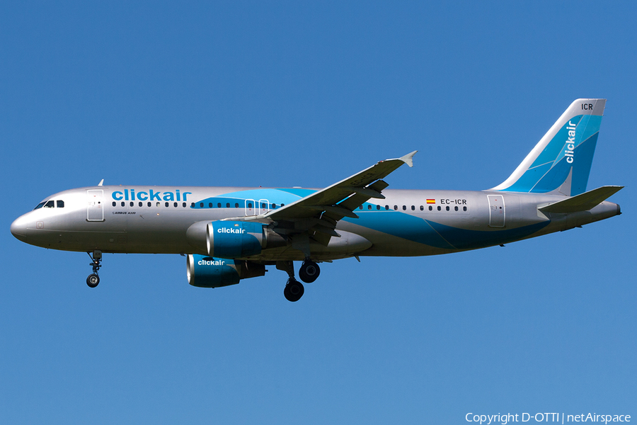 Clickair Airbus A320-211 (EC-ICR) | Photo 202692