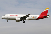 Iberia Airbus A320-214 (EC-IEF) at  Barcelona - El Prat, Spain