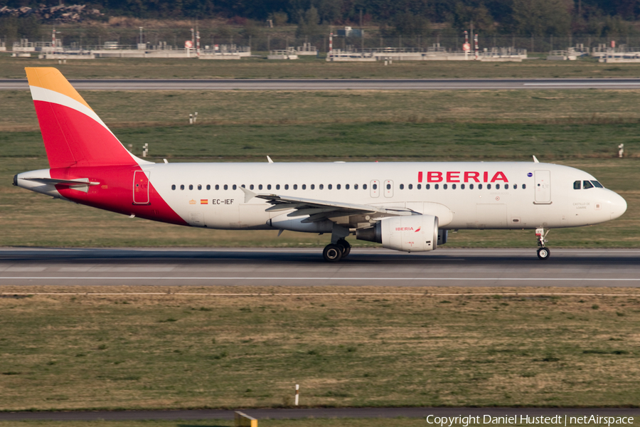Iberia Airbus A320-214 (EC-IEF) | Photo 425637