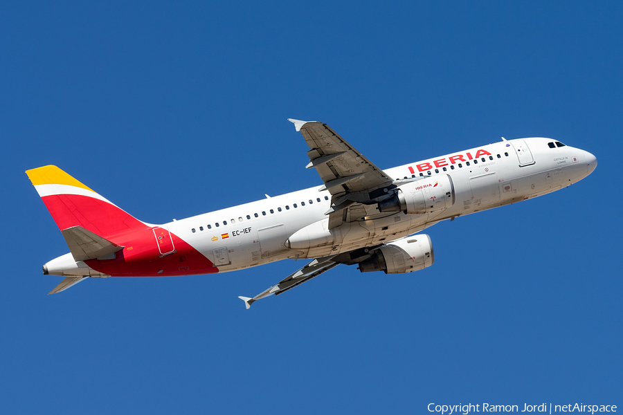 Iberia Airbus A320-214 (EC-IEF) | Photo 604487