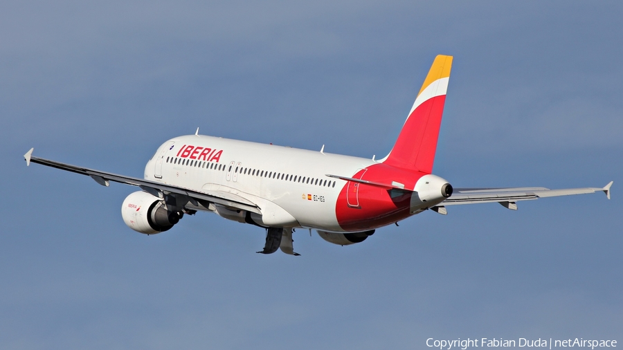 Iberia Airbus A320-214 (EC-IEG) | Photo 270185