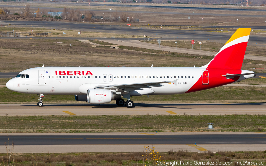 Iberia Airbus A320-214 (EC-IEG) | Photo 339247