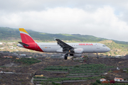 Iberia Airbus A320-214 (EC-IEG) at  La Palma (Santa Cruz de La Palma), Spain