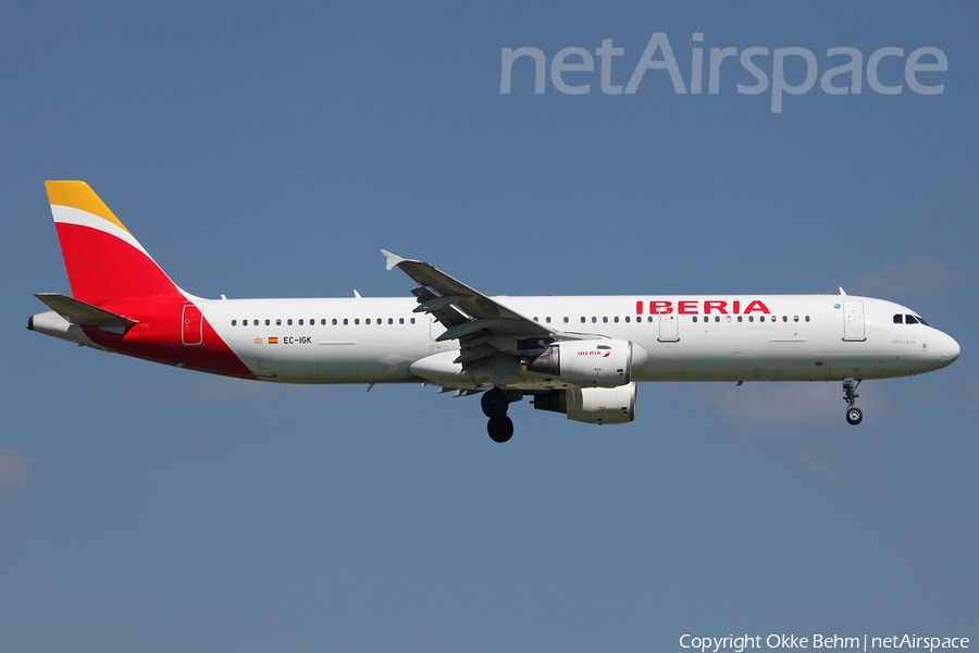 Iberia Airbus A321-211 (EC-IGK) | Photo 107878
