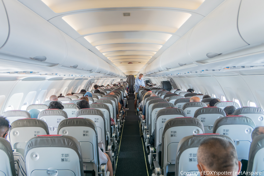 Iberia Airbus A321-211 (EC-IGK) | Photo 521484