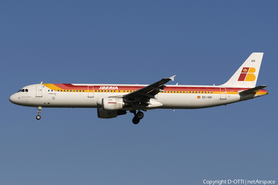 Iberia Airbus A321-211 (EC-IGK) | Photo 278640