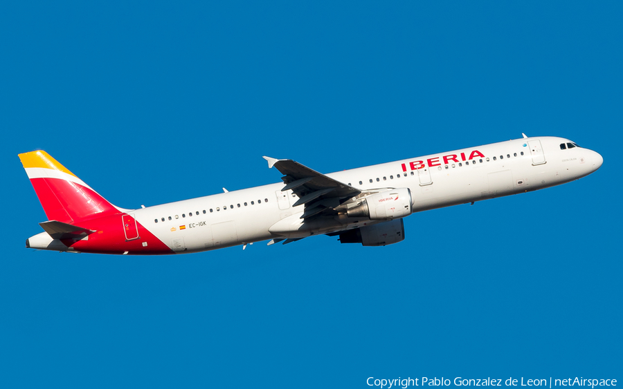 Iberia Airbus A321-211 (EC-IGK) | Photo 350652