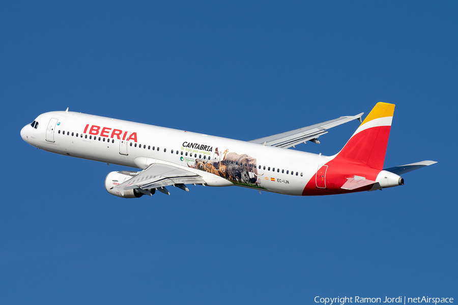 Iberia Airbus A321-211 (EC-IJN) | Photo 358274