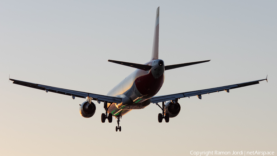 Iberia Airbus A321-211 (EC-IJN) | Photo 368778