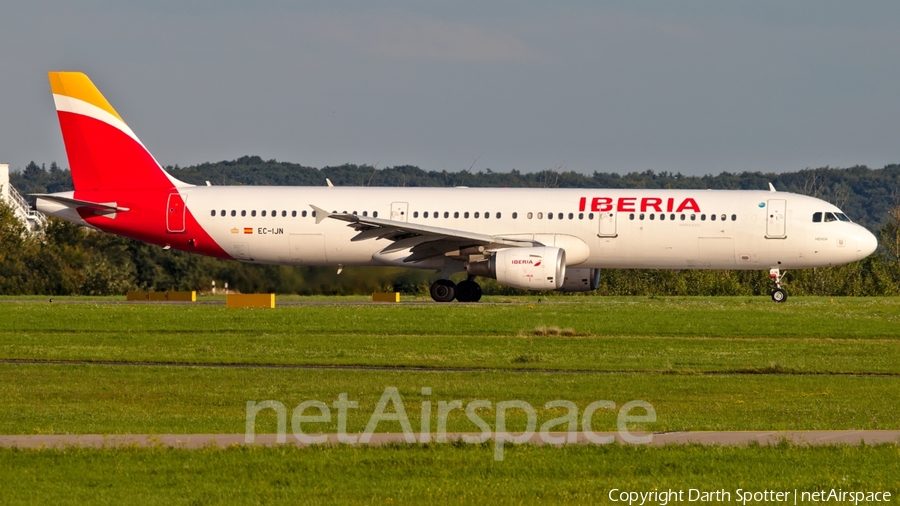 Iberia Airbus A321-211 (EC-IJN) | Photo 192245