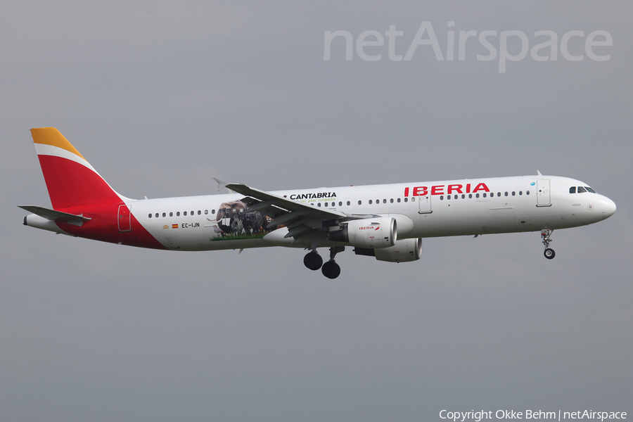 Iberia Airbus A321-211 (EC-IJN) | Photo 335441