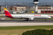 Iberia Airbus A321-211 (EC-IJN) at  Lisbon - Portela, Portugal