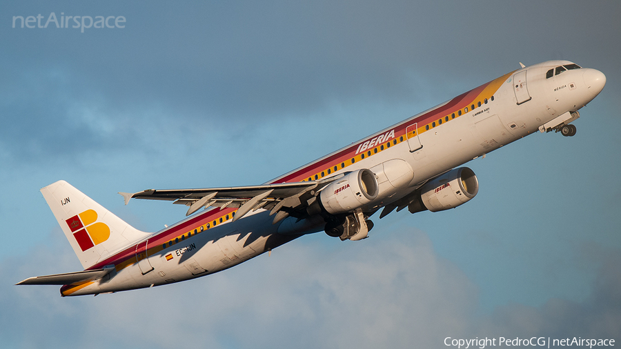 Iberia Airbus A321-211 (EC-IJN) | Photo 454013