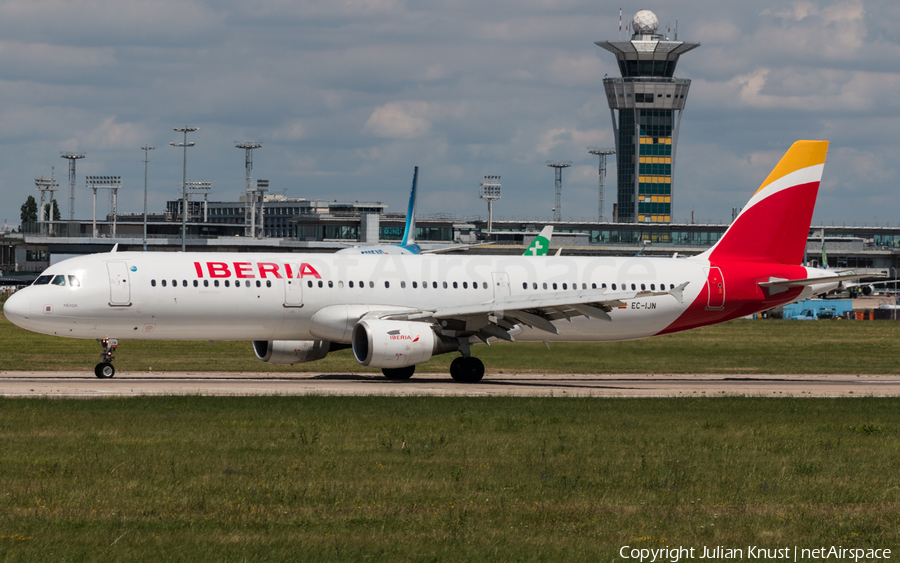 Iberia Airbus A321-211 (EC-IJN) | Photo 116361