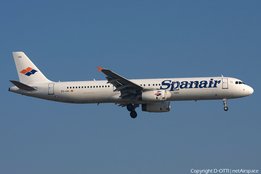 Spanair Airbus A321-231 (EC-IJU) | Photo 272698