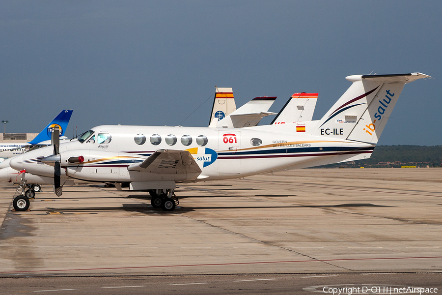 TAS - Transportes Aereos del Sur Beech King Air B200 (EC-ILE) | Photo 203662