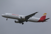 Iberia Airbus A321-211 (EC-ILO) at  London - Heathrow, United Kingdom