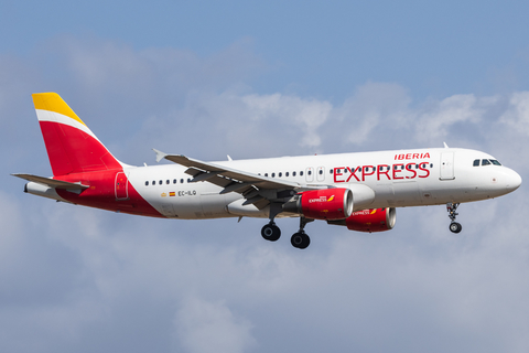 Iberia Express Airbus A320-214 (EC-ILQ) at  Palma De Mallorca - Son San Juan, Spain