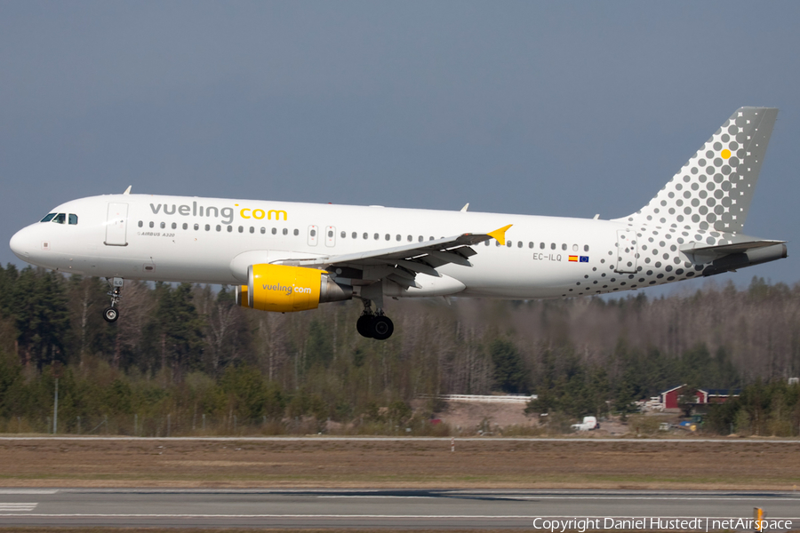 Vueling Airbus A320-214 (EC-ILQ) | Photo 610178