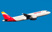 Iberia Airbus A320-214 (EC-ILS) at  Madrid - Barajas, Spain