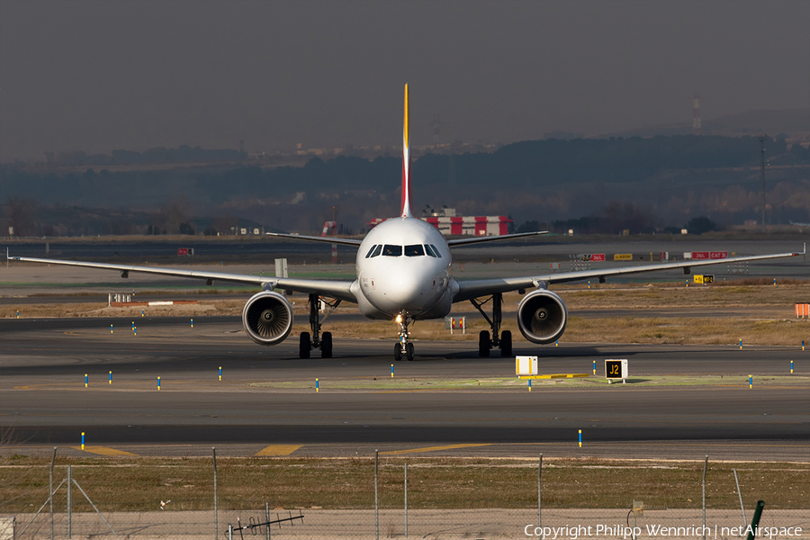 Iberia Airbus A320-214 (EC-ILS) | Photo 377022