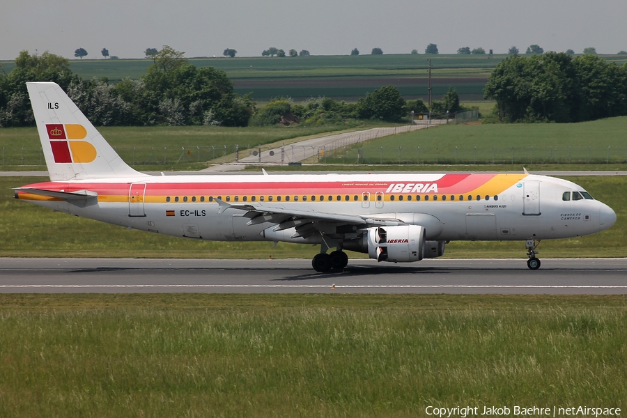 Iberia Airbus A320-214 (EC-ILS) | Photo 141151