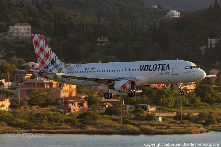 Volar Airlines Airbus A320-214 (EC-ISI) | Photo 513634