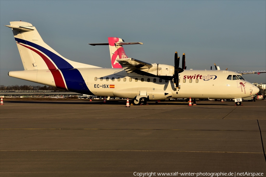 Swiftair ATR 42-300(F) (EC-ISX) | Photo 526338