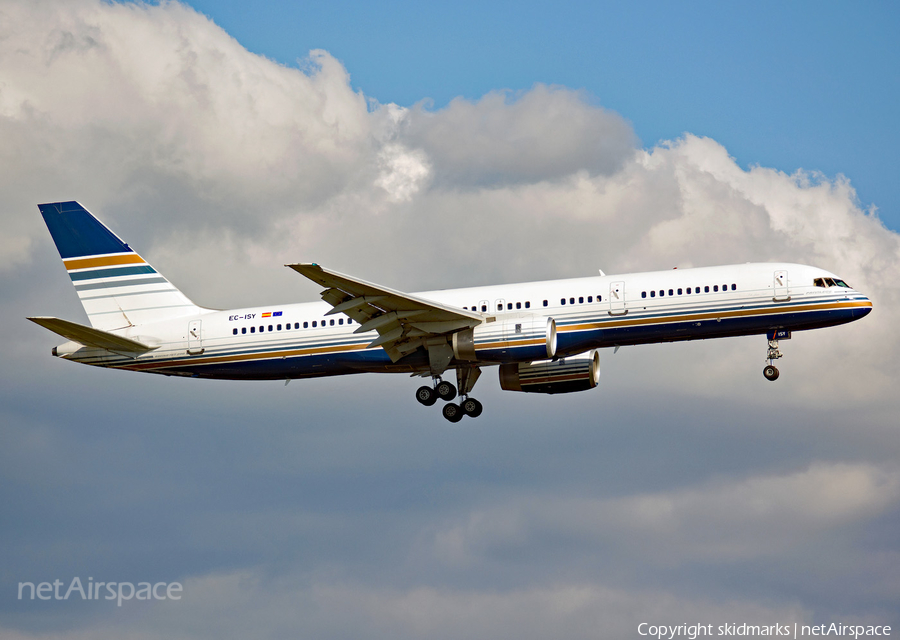 Privilege Style Boeing 757-256 (EC-ISY) | Photo 262387