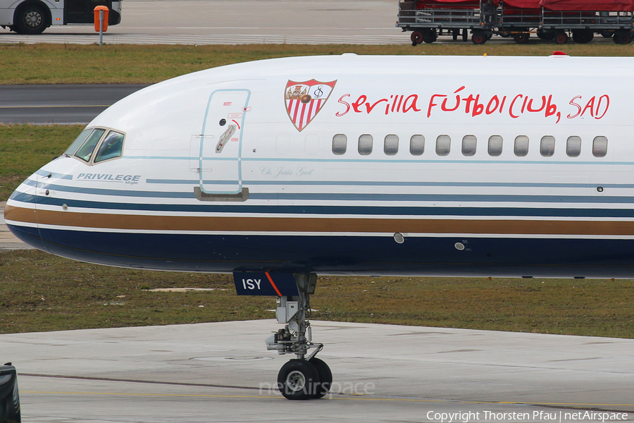 Privilege Style Boeing 757-256 (EC-ISY) | Photo 68006