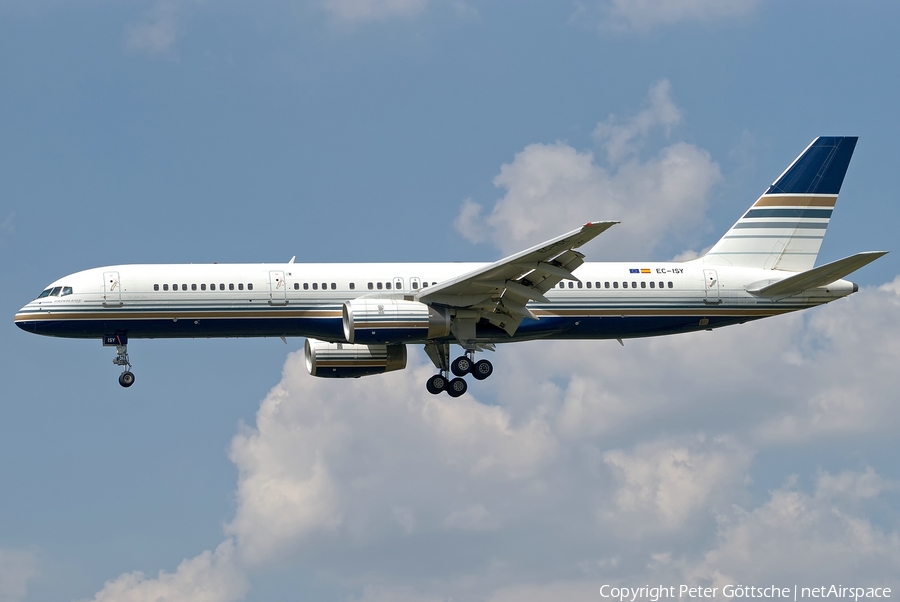 Privilege Style Boeing 757-256 (EC-ISY) | Photo 257202
