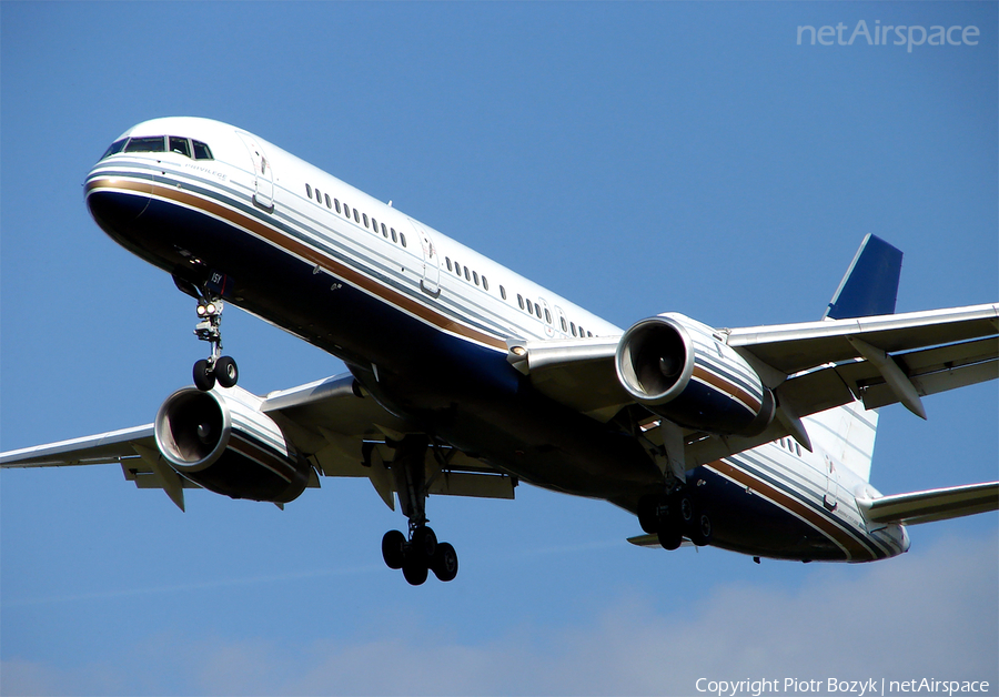Privilege Style Boeing 757-256 (EC-ISY) | Photo 45591
