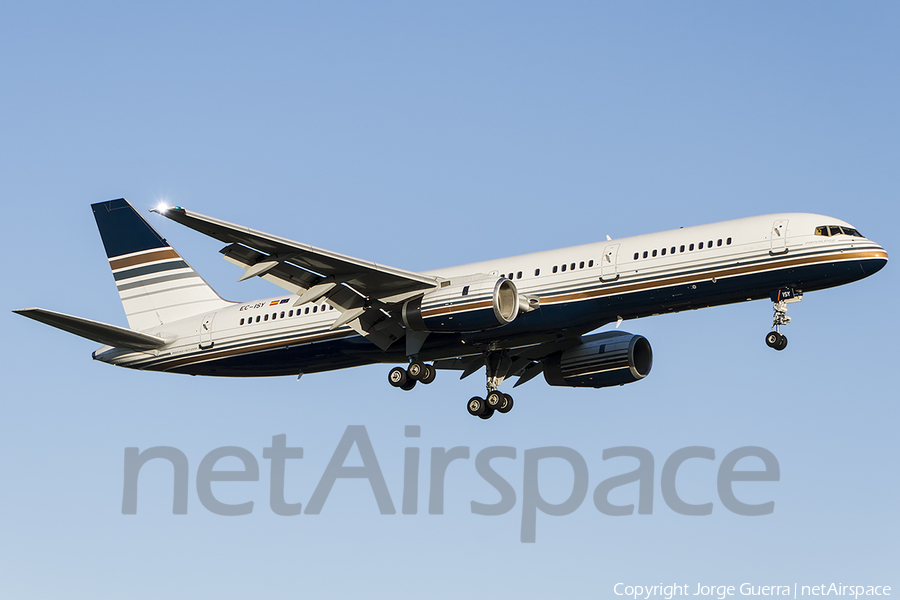 Privilege Style Boeing 757-256 (EC-ISY) | Photo 301382