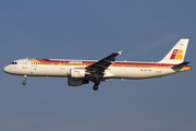 Iberia Airbus A321-211 (EC-ITN) at  London - Heathrow, United Kingdom