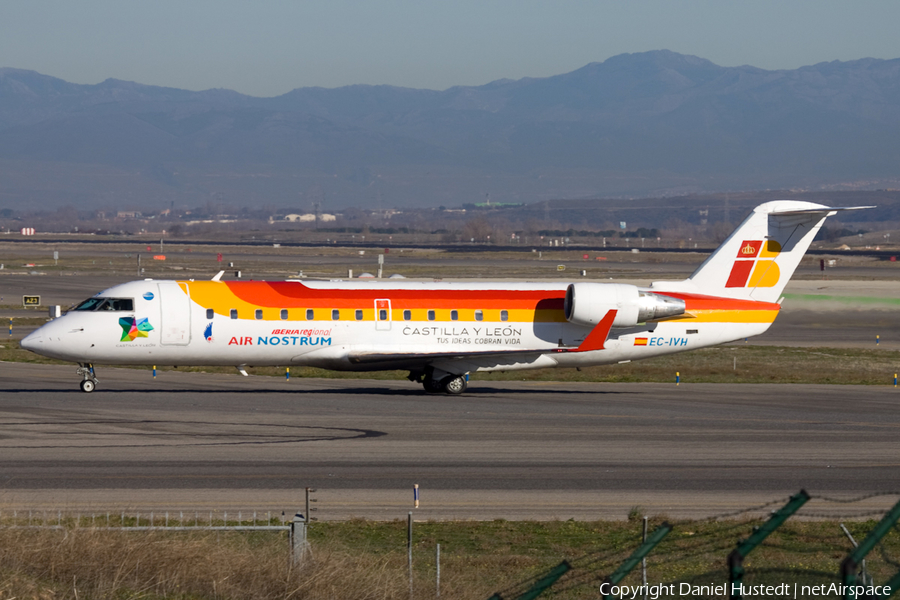 Iberia Regional (Air Nostrum) Bombardier CRJ-200ER (EC-IVH) | Photo 541986
