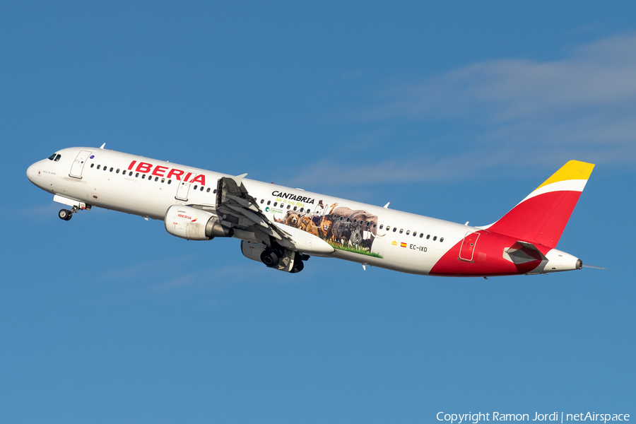 Iberia Airbus A321-211 (EC-IXD) | Photo 482824