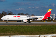 Iberia Airbus A321-211 (EC-IXD) at  Hamburg - Fuhlsbuettel (Helmut Schmidt), Germany