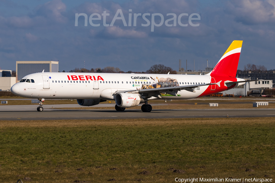 Iberia Airbus A321-211 (EC-IXD) | Photo 521327